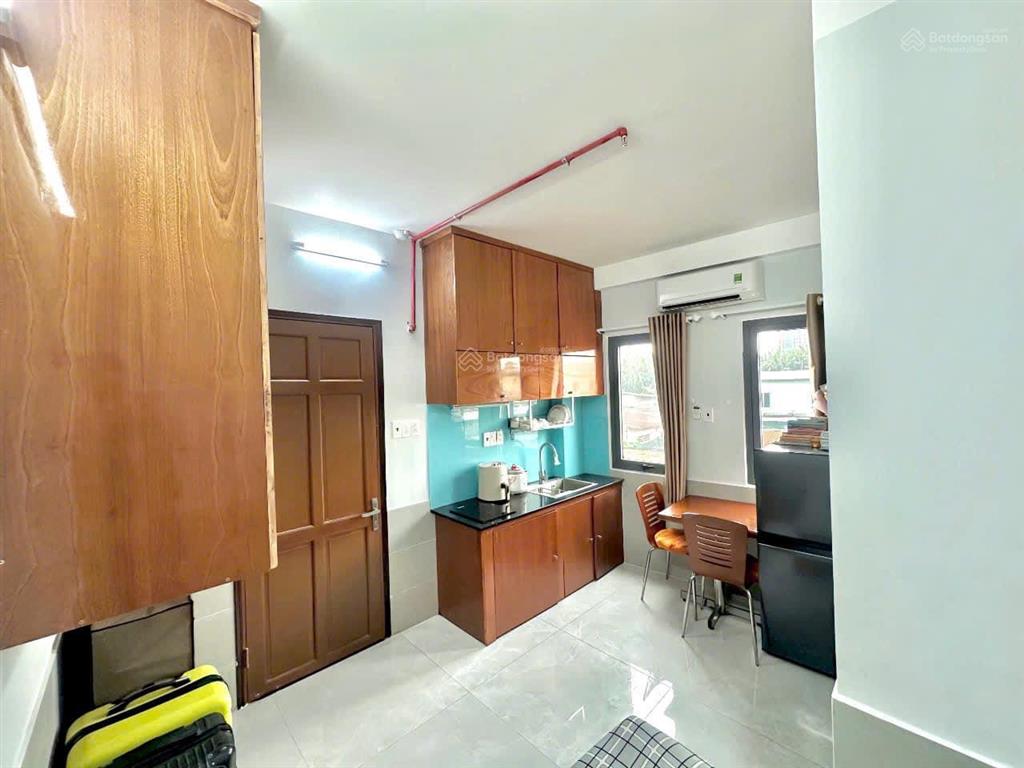 Phòng xinh thoáng full nội thất gần coopmart huỳnh tấn phát q7