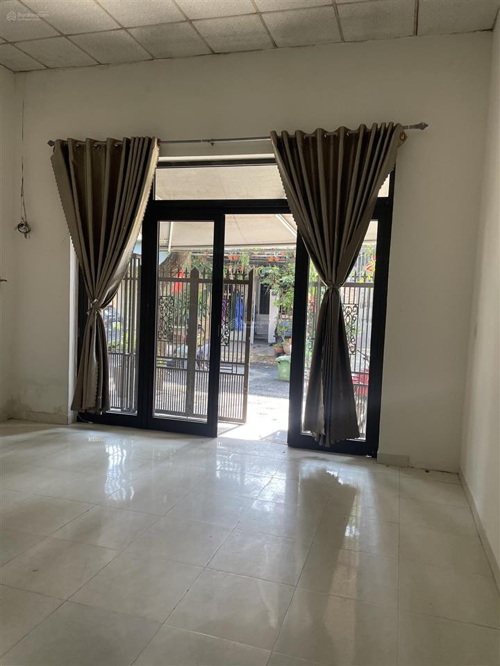 Bán nhà mặt tiền đường nguyễn chích, hoà minh sát biển nguyễn tất thành giá nhỉnh 5.x tỷ