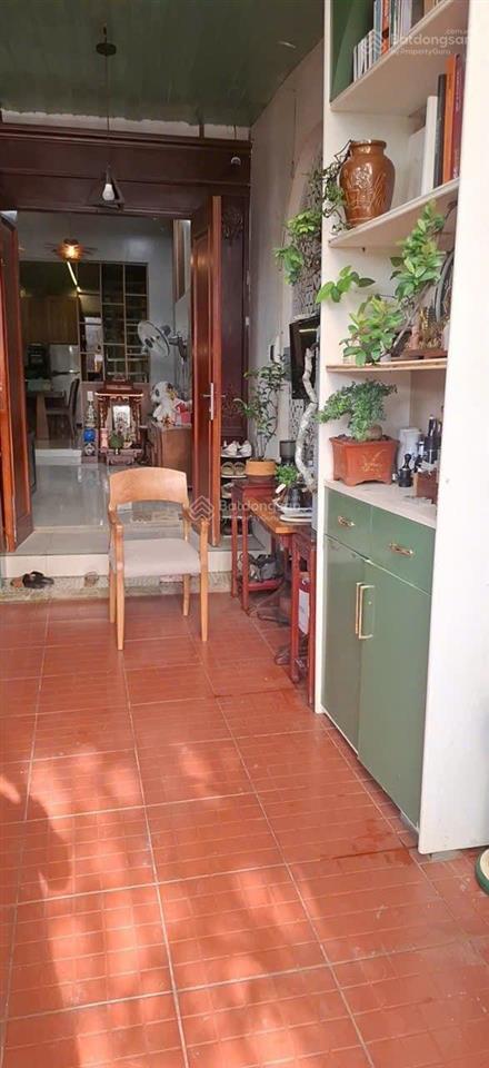 Bán nhà mặt tiền sân vườn  nam cao giá nhỉnh 4. x tỷ