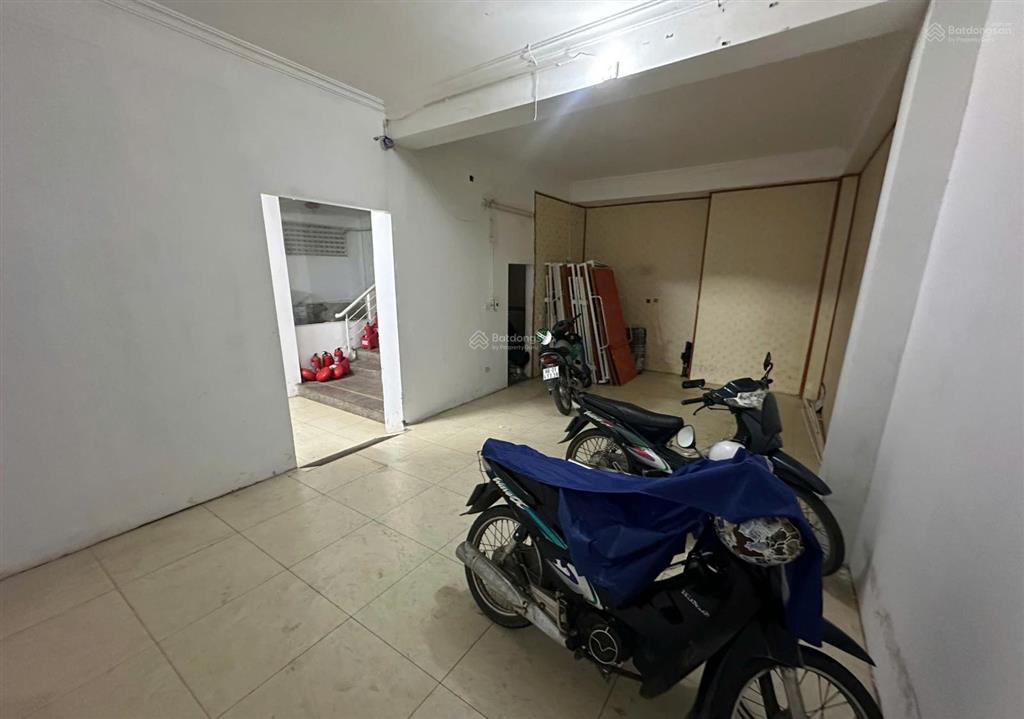 Phòng 1n1k thoáng mát full nt thang máy khu trung tâm xã đàn hn 32m2 rộng 5tr