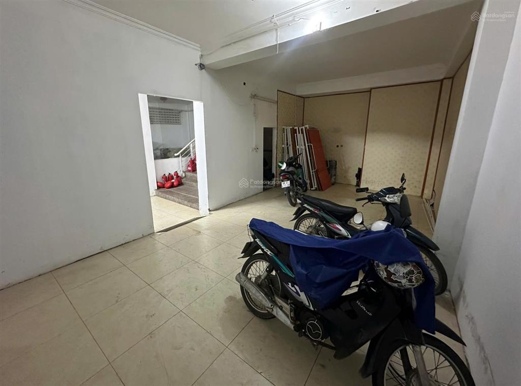 Phòng khép kín 25m2 giá mềm, nhận xe điện, an ninh khu trung tâm, đủ nt, tiện ích, 4tr