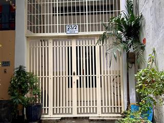 Nhà cho thuê nguyên căn đường ngô bệ, gần sb  nhà ga t3, đối diện etown cộng hòa