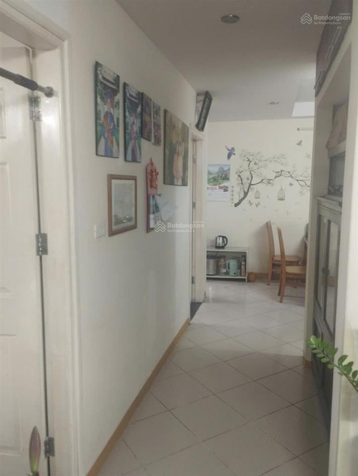 Bán căn hộ cc icc 1277 đường giải phóng hoàng mai. dt 70m2, 2ngủ 1vs,bàn giao full nt. giá 5,6 tỷ.