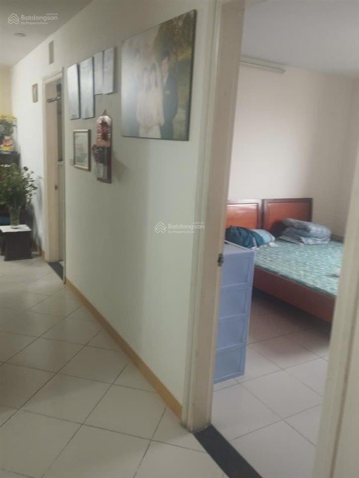 Bán căn hộ cc icc 1277 đường giải phóng hoàng mai. dt 70m2, 2ngủ 1vs, bàn giao full nt. giá 5,6 tỷ.