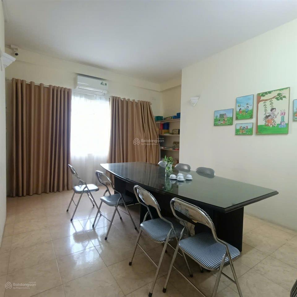 Bán căn góc 3 mặt thoáng tầng thấp, 4 phòng ngủ, dt 157m2 toà nhà a5 kđt đại kim, hoàng mai. 8,4 tỷ