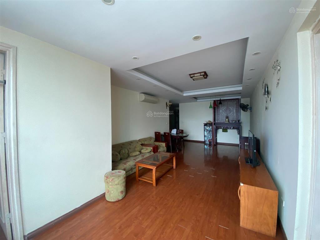 Bán cc vnt 19 nguyễn trãi, thanh xuân,tầng trung siêu đẹp,dt120m2, 3 ngủ 2vs, sđcc. giá nét 11,2 tỷ