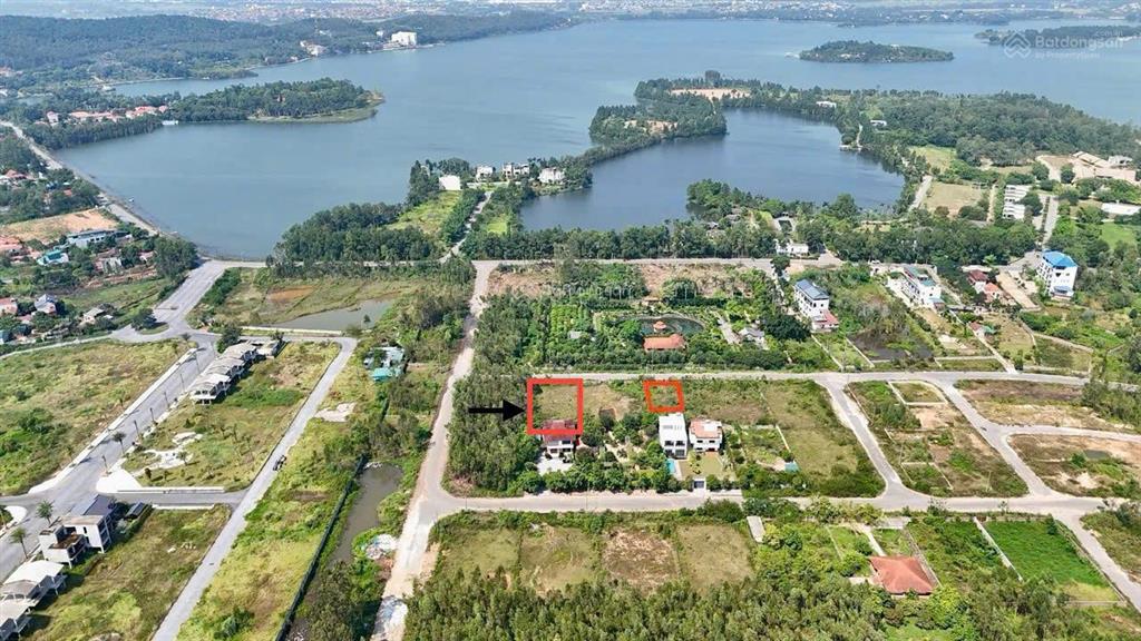 1000m2 đất full thổ cư, mt lên tới 25m vuông vắn, cách hồ đại lải 50m tại xuân hoà, phú thọ, sđcc.