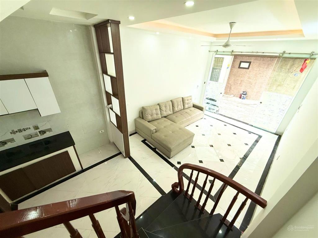 Bán nhà la nội, dương nội, ôtô đỗ cửa, dt33m2/35m2, 5tầng, 3ngủ, 4vs nội thất đầy đủ, 0972 858 ***
