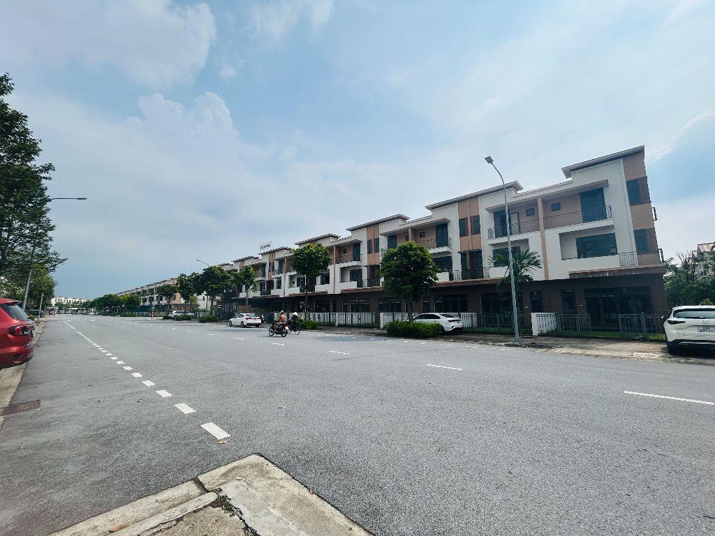 Centa City 120m² đã hoàn thiện cho thuê luôn giá 9,781 tỷ – Giá khá dễ chịu để xem