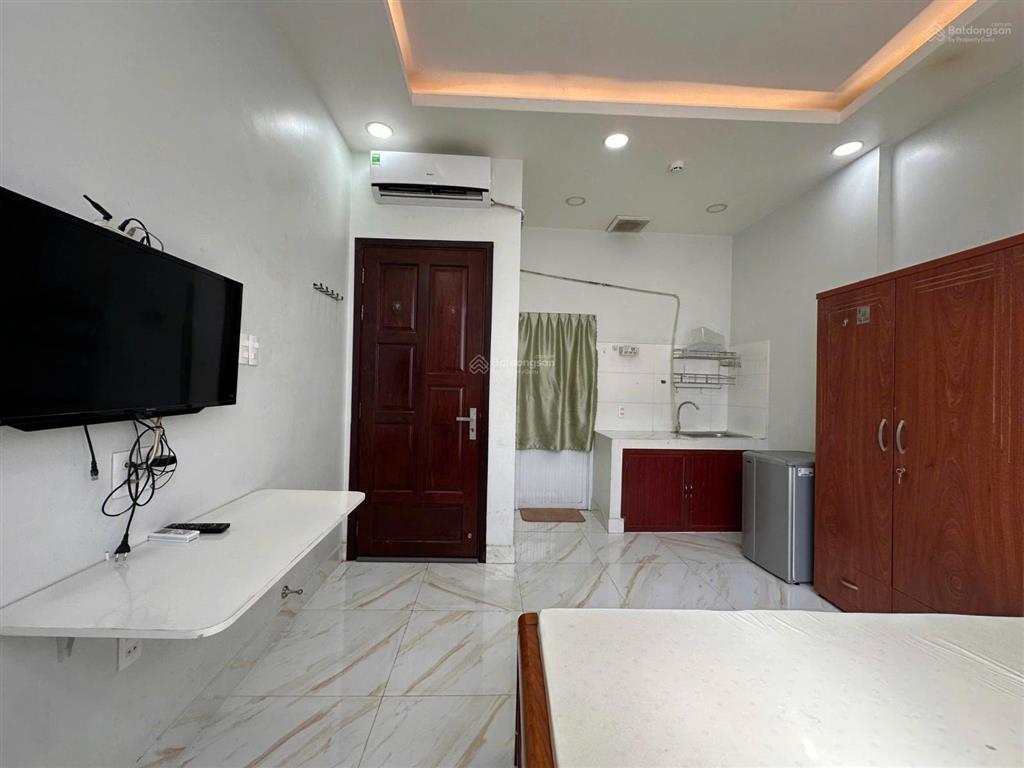 Cho thuê cc mini ngay đường nguyễn biểu, q5, tp. hcm, giá cực chất 4,6 triệu, 26m2  thang máy