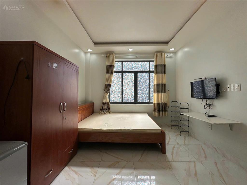 Cho thuê cc mini ngay đường nguyễn biểu, q5, tp. hcm, giá cực chất 4,6 triệu, 26m2  thang máy