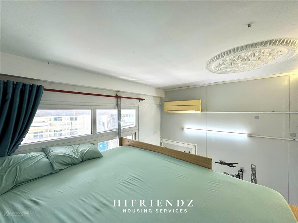 Duplex cửa sổ lớn full nội thất ngay trung tâm quận 5