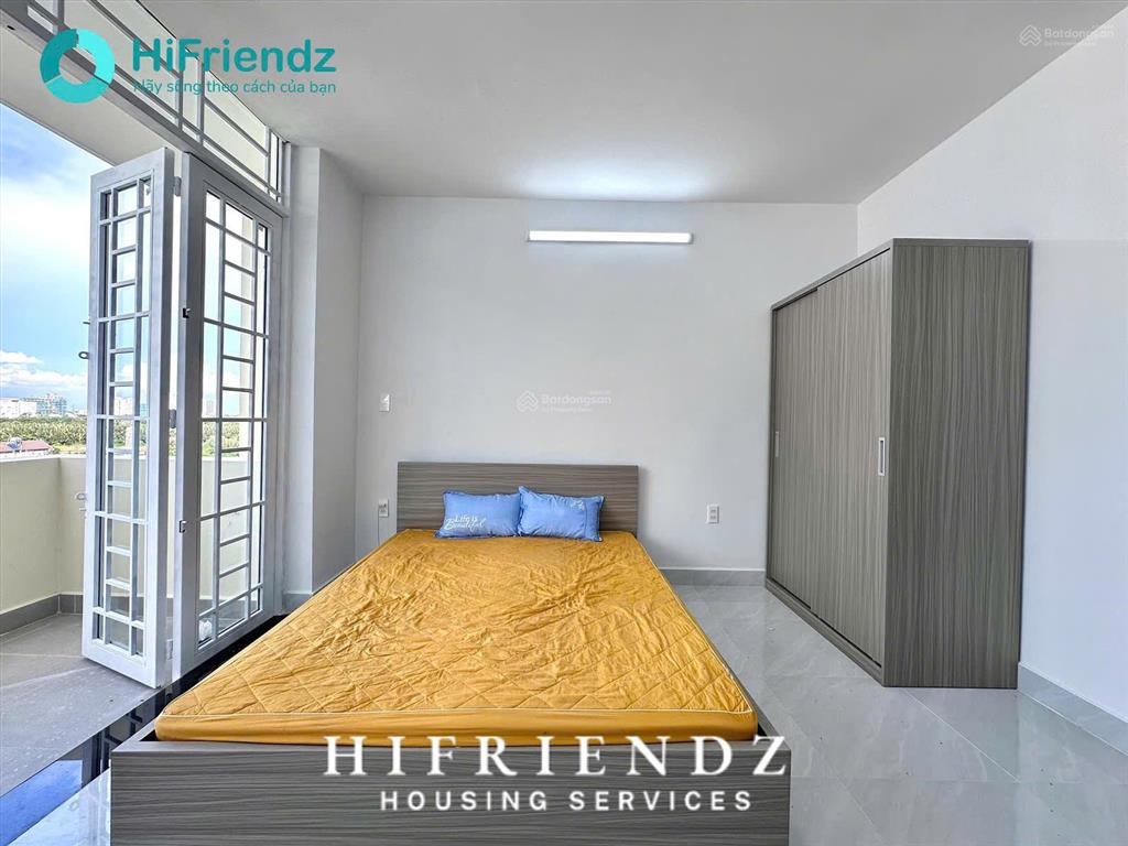 Siêu phẩm studio ban công full nội thất gần đại học văn hiến, ueh(n)