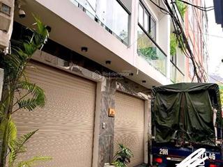 Nhỉnh 7 tỷ có ngay nhà đẹp oto đỗ cổng full nội thất sát với đường oto tránh tại thạch bàn longbiên