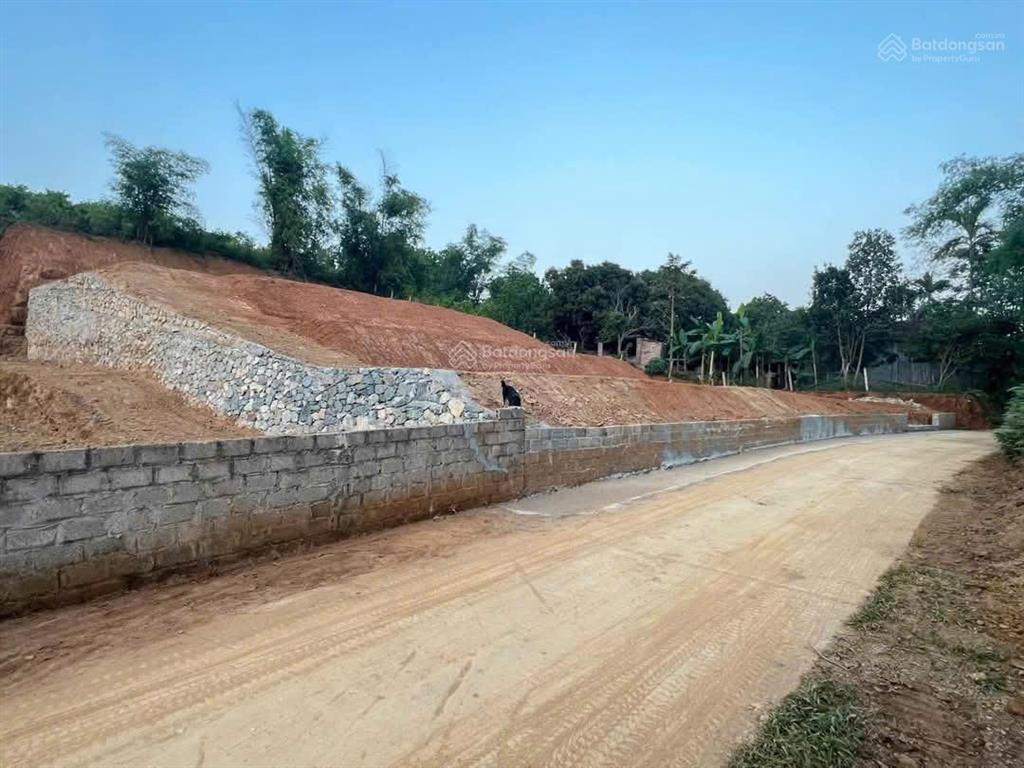 Đất nghỉ dưỡng view siêu đẹp yên trung  thạch thất 1080m² mt gần 30m chỉ 7tr/m2