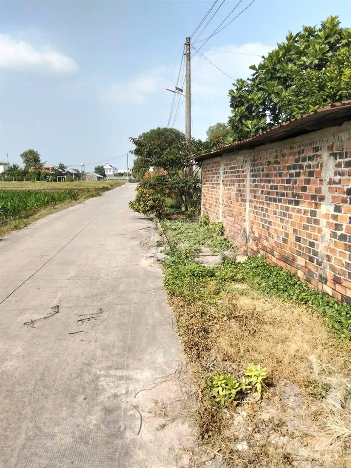 Bán gấp nhà trả nợ tết shr 4x19, đường bê tông 6m thông