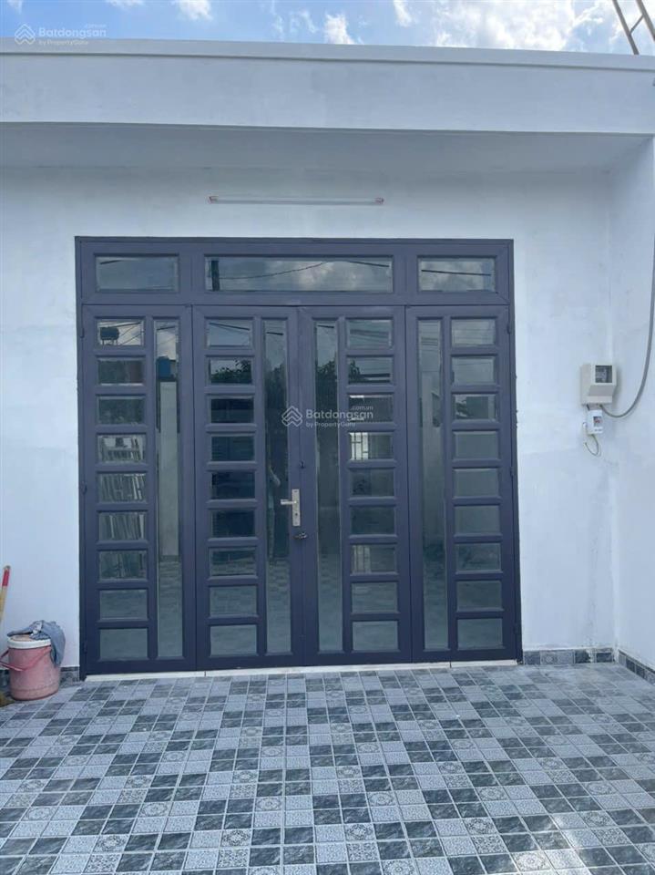 Bán nhà shr 5x22, hoàn công cấp 4, kế bên đường vĩnh lộc. xe hơi vô nhà