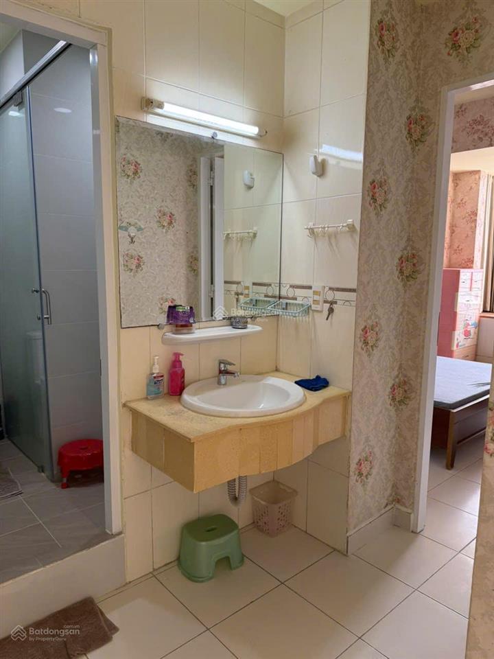 Cần cho thuê gấp căn hộ thuận việt, dt 77m2, 2pn, 2wc, đầy đủ nội thất, giá 13tr/th.  0906 788 ***