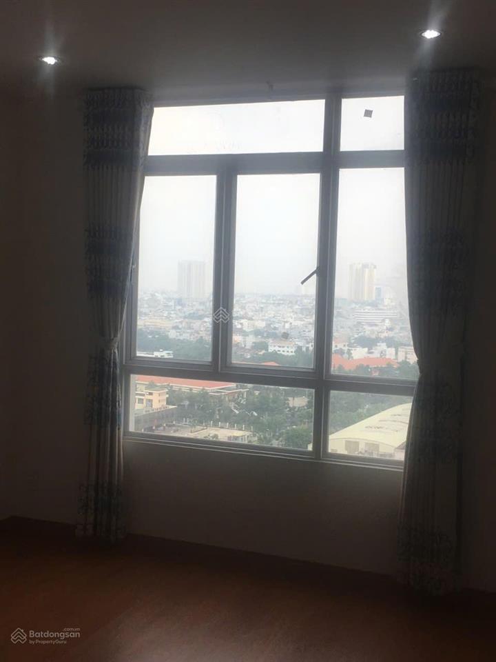 Bán căn hộ giai việt tqb, dt78m2, 2pn, 2wc, sổ hồng, nhà đẹp, giá 4,35 tỷ.  0906 788 ***  thắm