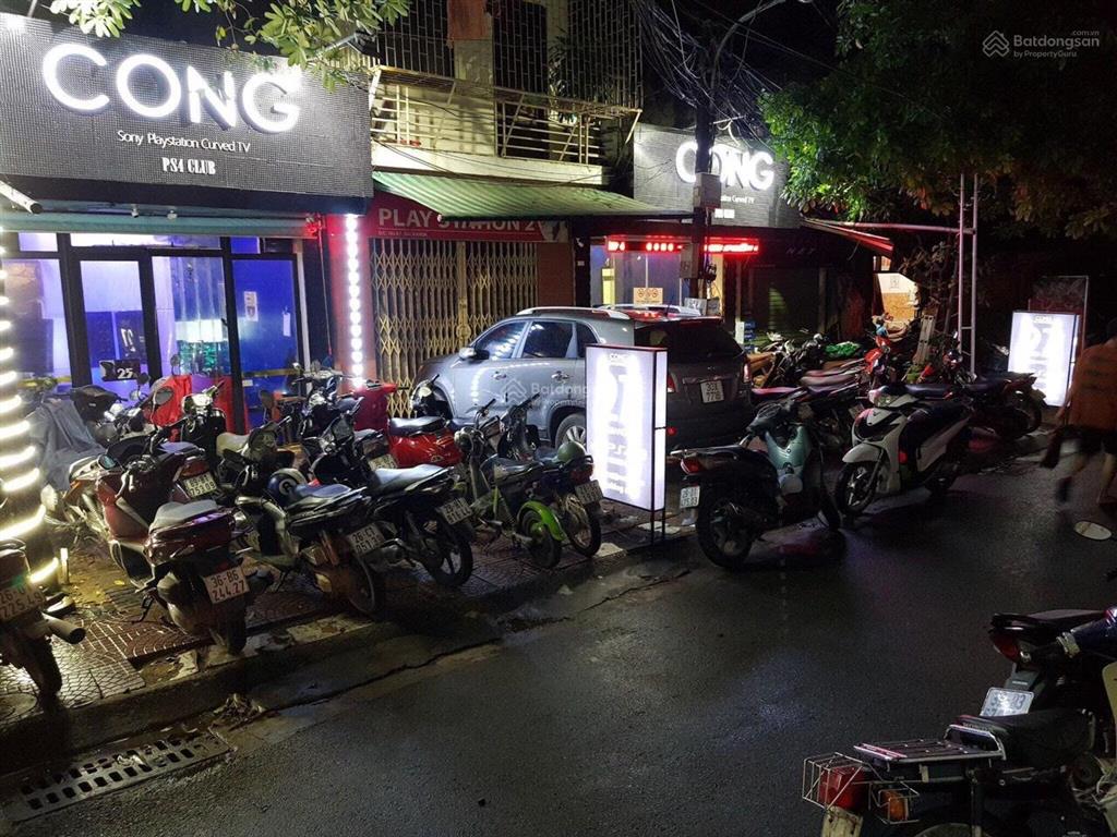 Tầng 1 a1 bách khoangõ 27 tạ quang bửu mặt tiền kinh doanh  văn phong vìa hè rộng ngõ thông