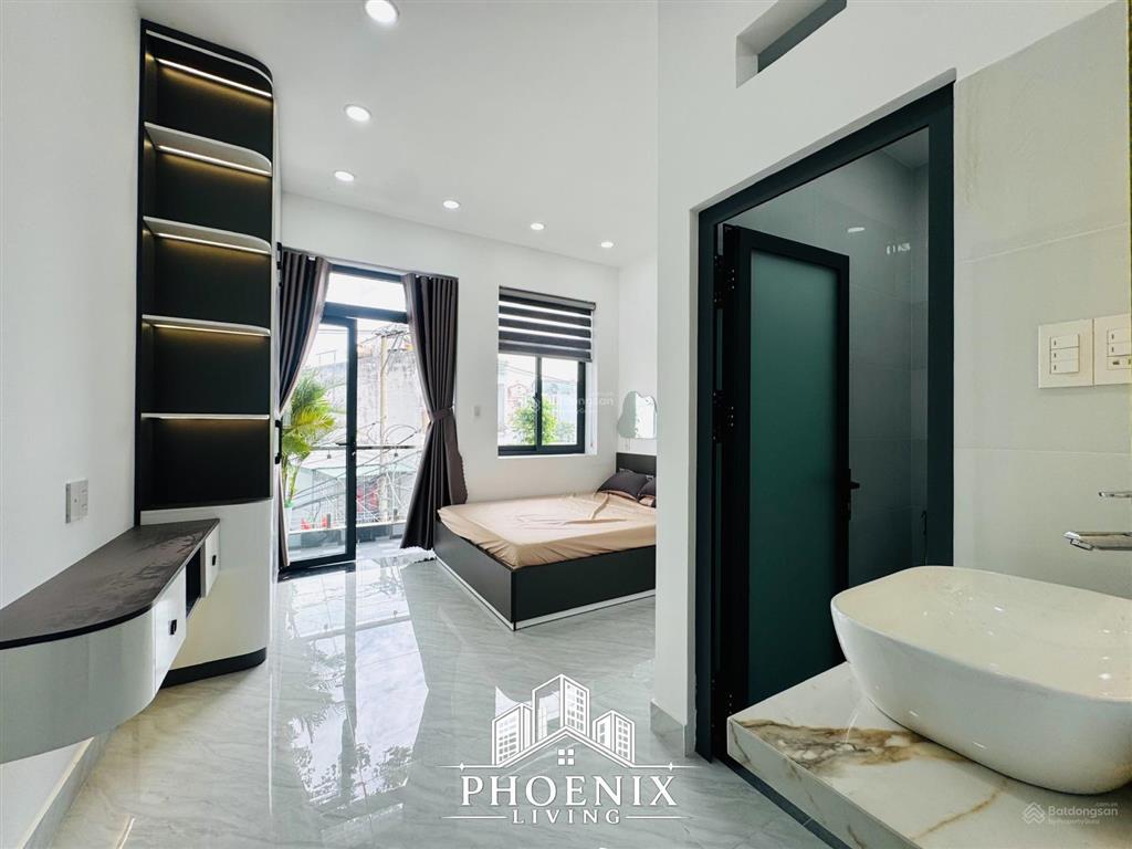 Cho thuê chdv ban công full nội thất 40m²  gần công viên phần mềm