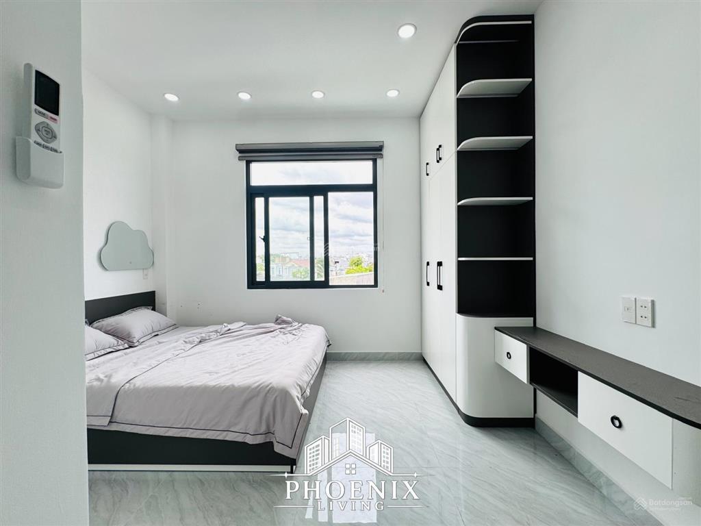 Cho thuê chdv ban công full nội thất 40m²  gần công viên phần mềm