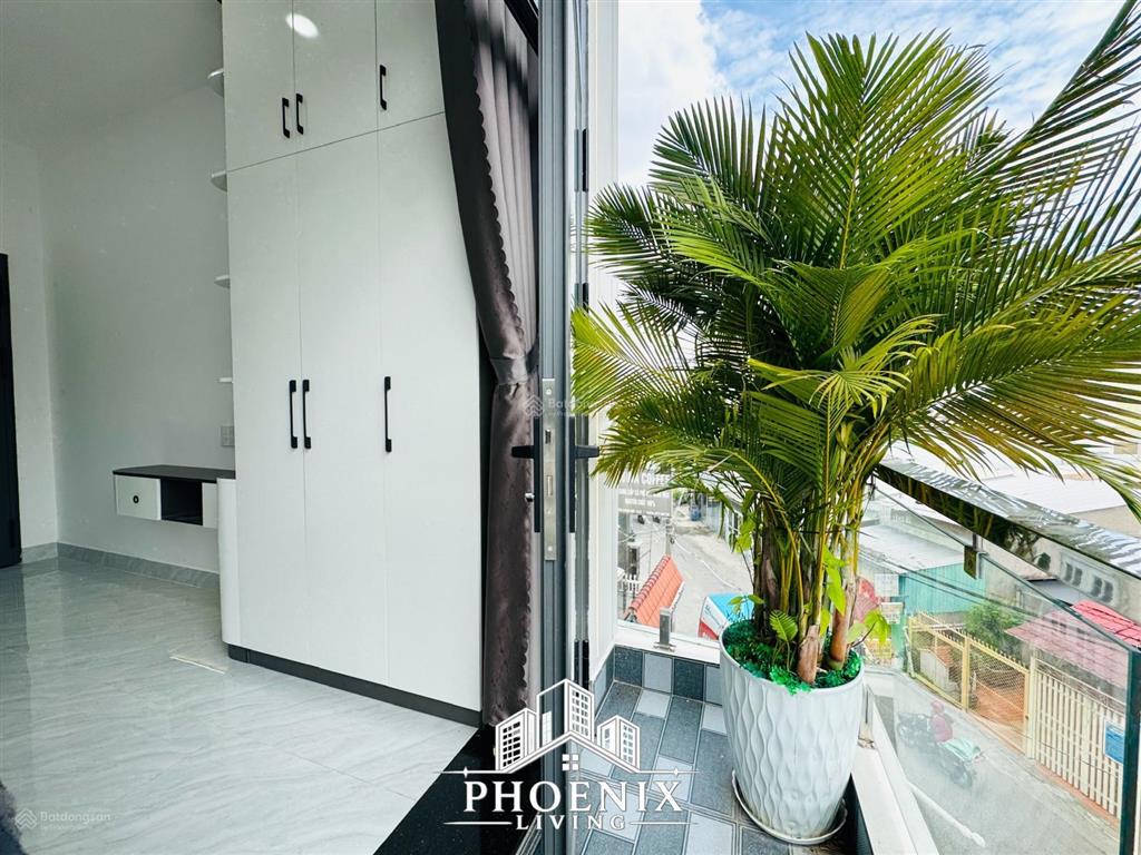 Cho thuê chdv ban công full nội thất 40m²  gần công viên phần mềm
