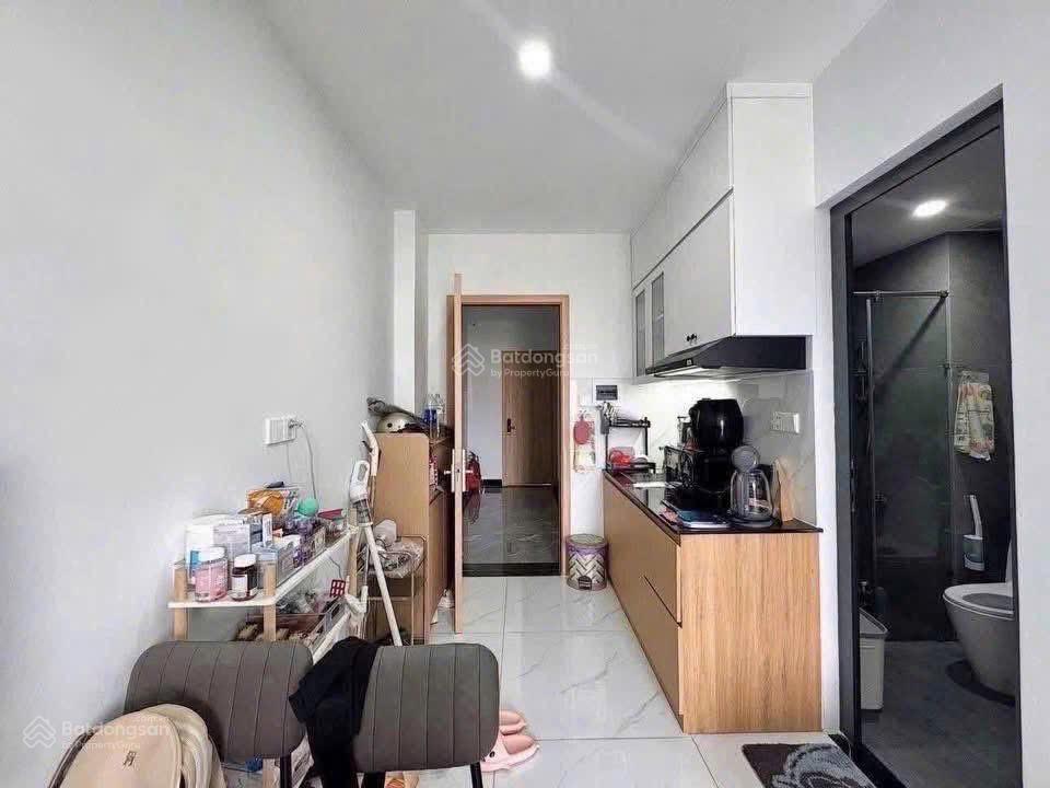 Ngay nguyễn văn quá, thuận tiện qua cvpm  căn hộ mới xây  đầy đủ nội thất, ban công riêng