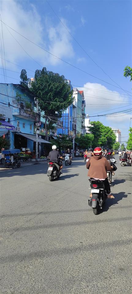 Bán đất 5x20m  hẻm xe tải 7m thông  gần trường chinh  nguyễn sỹ sách  tân bình.