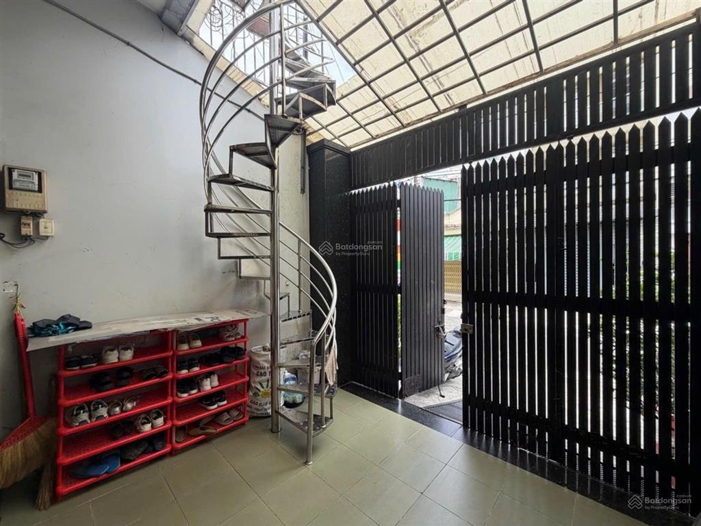 Nhà mặt tiền 4 tầng  4x25m  khu vip tây thạnh  tân phú  sổ riêng