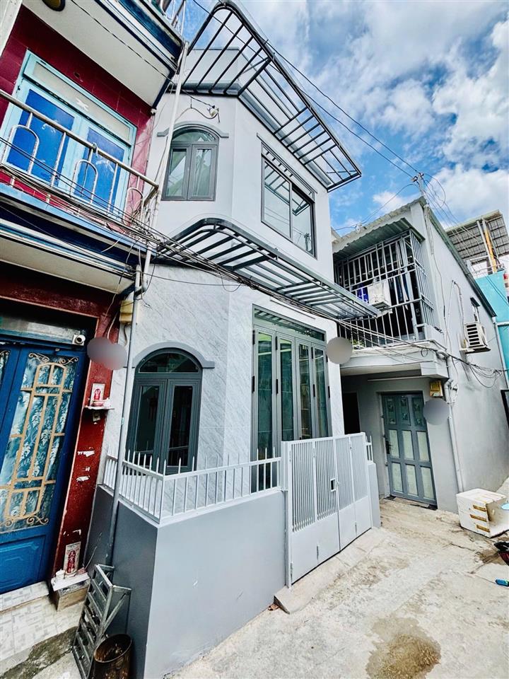 Nhà đẹpgiá rẻ full nội thấtcách chợ 200m