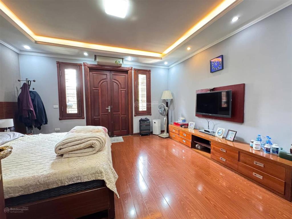 Bán nhà xuân la  ngoại giao đoàn 45m2, tthc mới thủ đô, ô tô, kinh doanh, full đồ hơn 8 tỷ