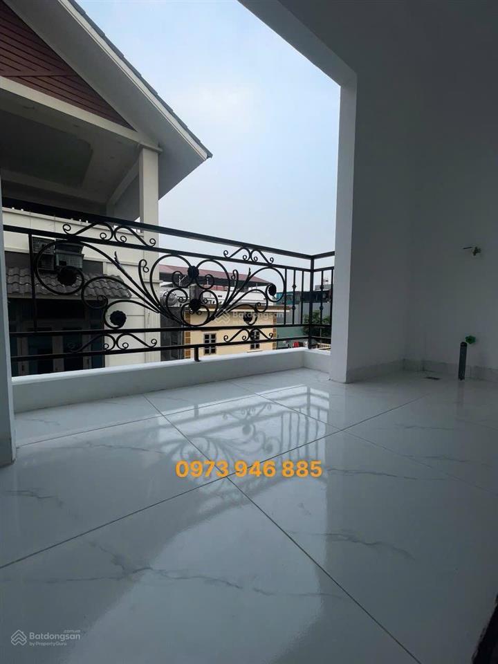 Cẩn bán gấp nhà xây đơn lập, 52m2 nhà thoáng trước và sau, trường chợ cực gần
