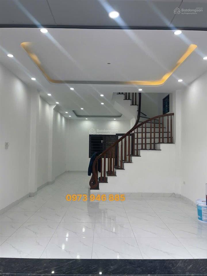 Cẩn bán gấp nhà xây đơn lập, 52m2 nhà thoáng trước và sau, trường chợ cực gần