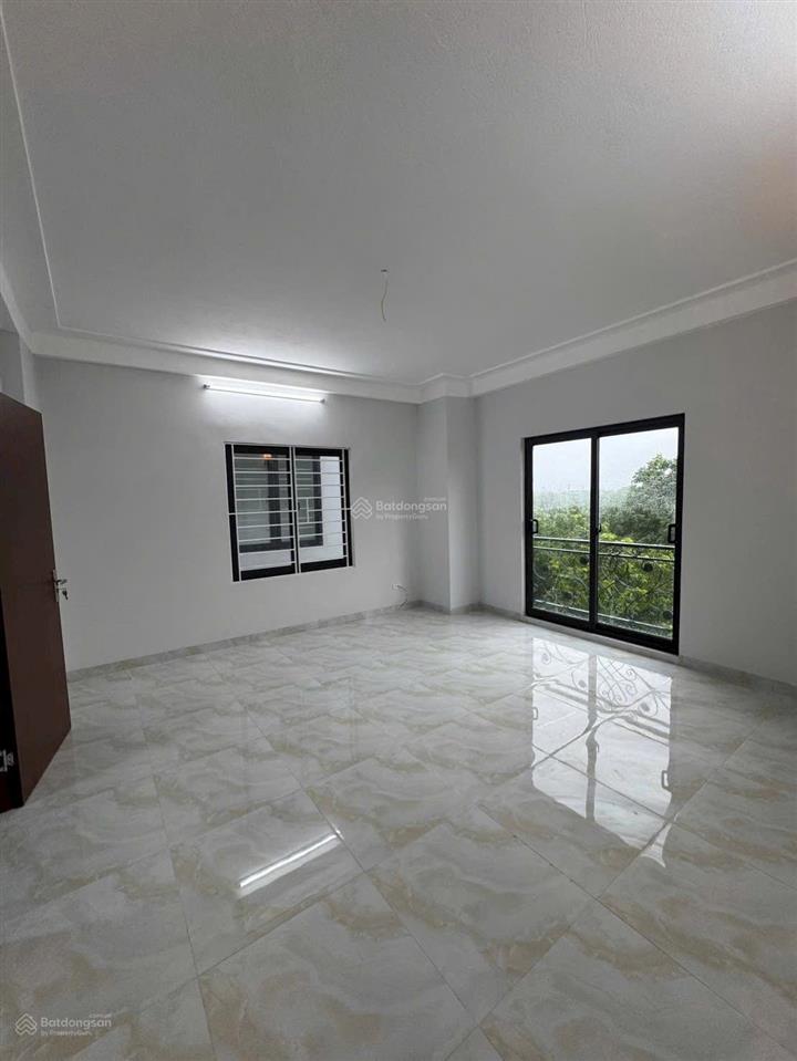 Nhà siêu rộng 54m2 có 3 phòng ngủ rộng tại biên giang, hà đông