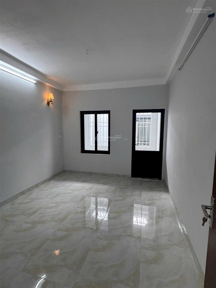 Nhà siêu rộng 54m2 có 3 phòng ngủ rộng tại biên giang, hà đông