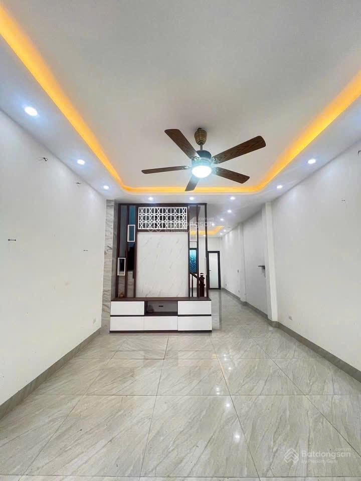 Nhà quyết tiến vân côn  rộng thoáng  xây 4 tầng mới gần vành đai 4, đại lộ tl