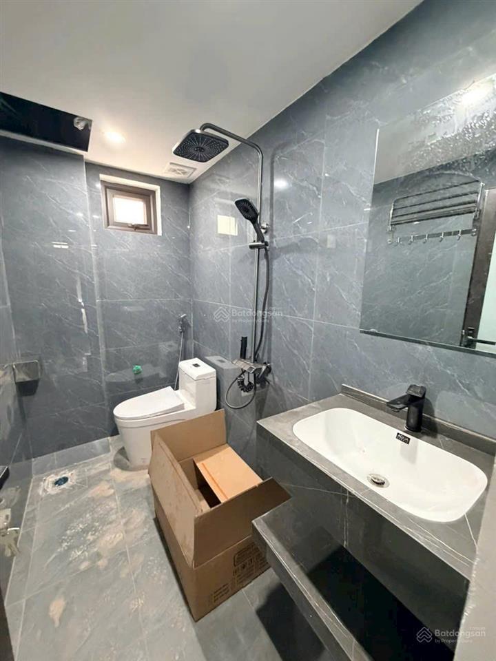 Siêu rộng nhà dân xây kiên cố 3,5 tầng 5 phòng ngủ, dt 85m2 tại yên quán tân phú, giá chỉ 3 tỷ980