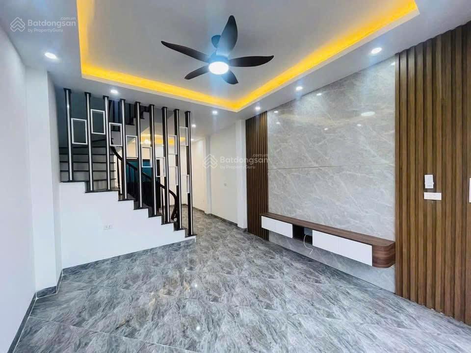 Siêu rộng nhà dân xây kiên cố 3,5 tầng 5 phòng ngủ, dt 85m2 tại yên quán tân phú, giá chỉ 3 tỷ980