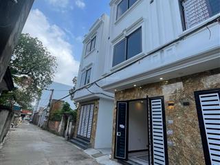 Cc bán nhà cao viên, thanh oai  33m2  3 tầng  ô tô đỗ cổng