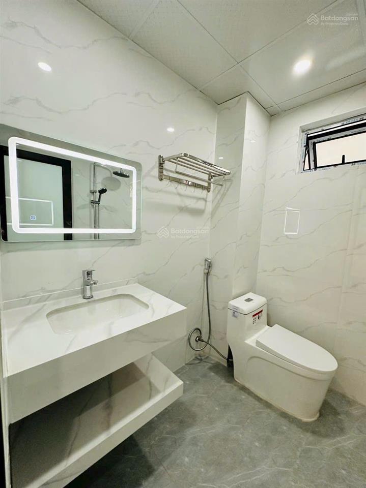 Chính chủ bán nhà phượng đồng, phụng châu, xây 5 tầng, chỉ cách trường đại học td tt 500m