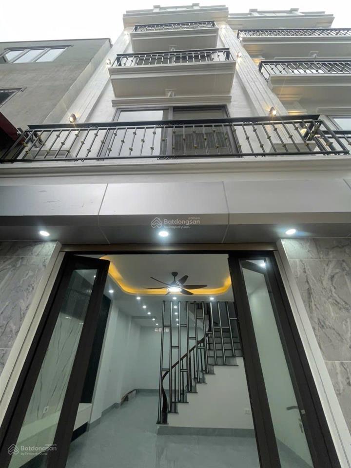 Giảm sâu chỉ còn 3 tỷ300 nhận nhà 5 tầng đông la hoài đức (trong đê) sát vành đại 4.