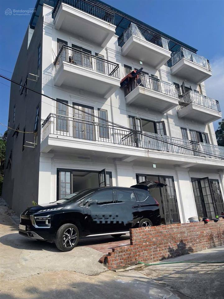 Bán gấp nhà 52m2  xây 3 tầng  ngay đại lộ tl, ô tô đỗ cổng, giá 3 tỷ 180 có tl.
