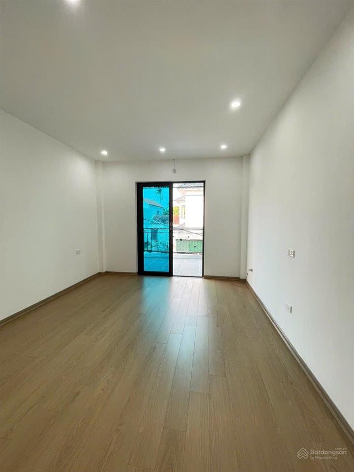 Nhà 4 tầng, 48m2 xây độc lập kinh doanh vô tư  ô tô để trong nhà  ngay vành đai 4  đại lộ tl