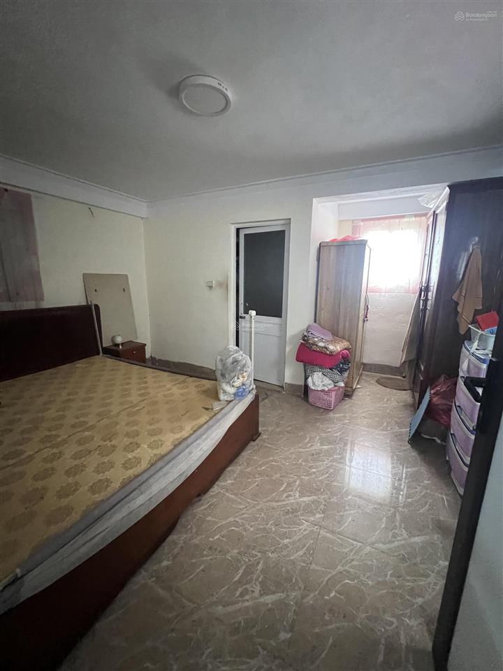 Cần bán nhà rộng 85m2  dân xây 3 tầng, 4 phòng ngủ, yên quán, tân phú, quốc oai