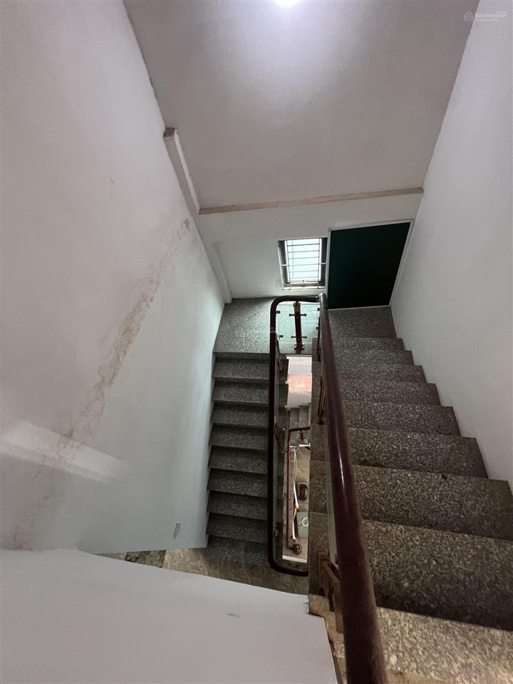 Cần bán nhà rộng 85m2  dân xây 3 tầng, 4 phòng ngủ, yên quán, tân phú, quốc oai