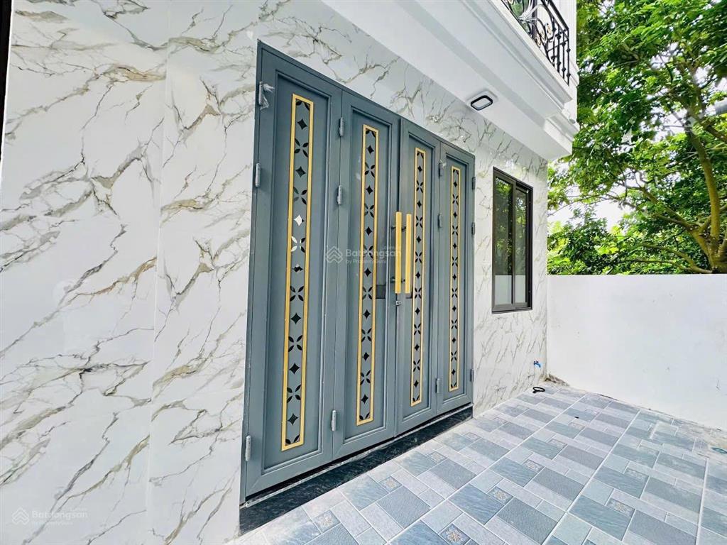 Bán gấp nhà phượng đồng, phụng châu, xây 5 tầng, chỉ cách trường đại học td tt 500m