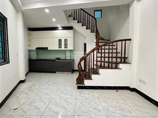 Chủ ngộp giảm sâu nhà 30m2 ngay chợ phượng nghĩa phụng châu, ô tô đỗ cửa