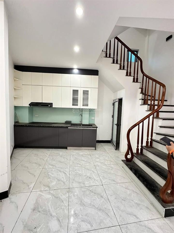Chủ ngộp giảm sâu nhà 30m2 ngay chợ phượng nghĩa phụng châu, ô tô đỗ cửa