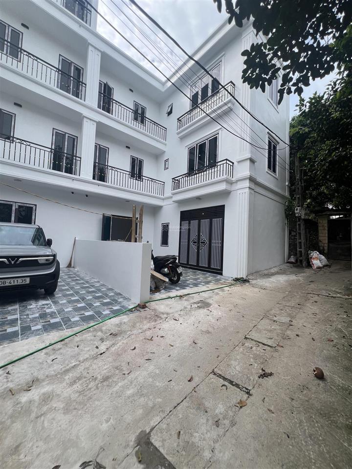 Siêu rộng nhà 93m2 ô tô đỗ trước sân, đại thành khu vực sầm uất, trường chợ bán kính 100m